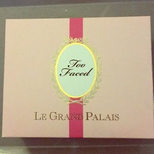 Too Faced Le Grand Palais